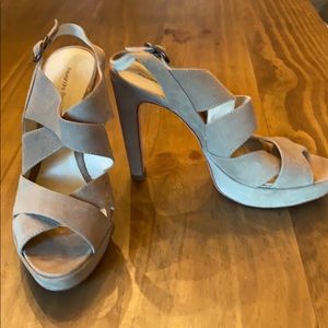 Alexandre Birman tan heels